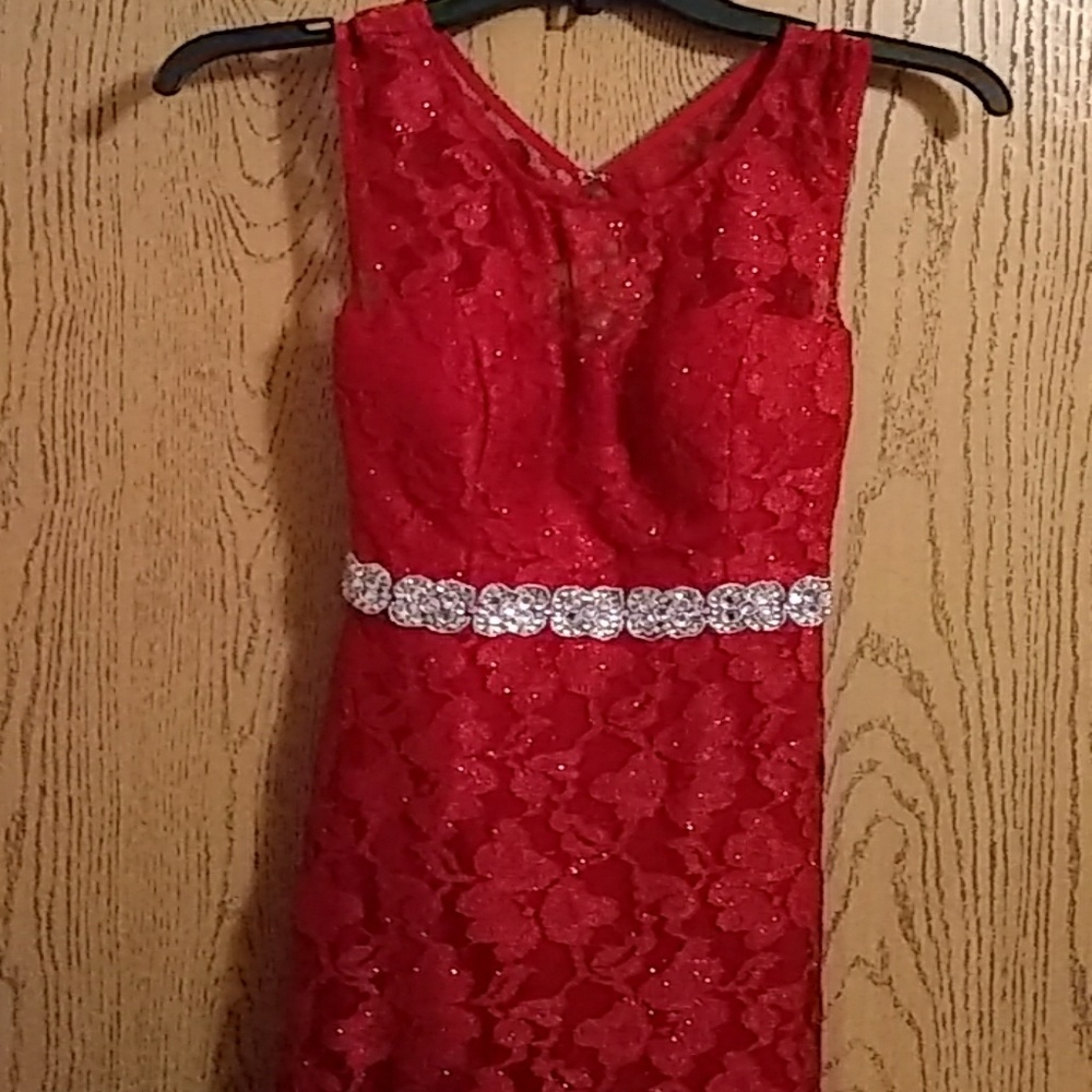 Prom dress - Picture 2 of 8